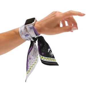 Bee print silk twilly